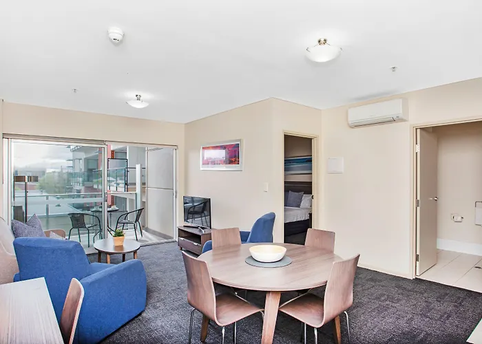 Hume Serviced Apartments